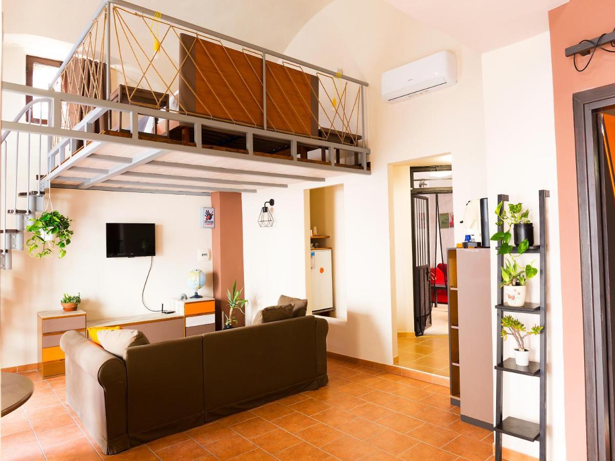 Al Vicolo Stretto Bed and Breakfast Santa Maria a Vico Exteriör bild